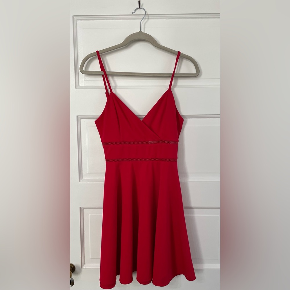 Spaghetti strapless mini red dress